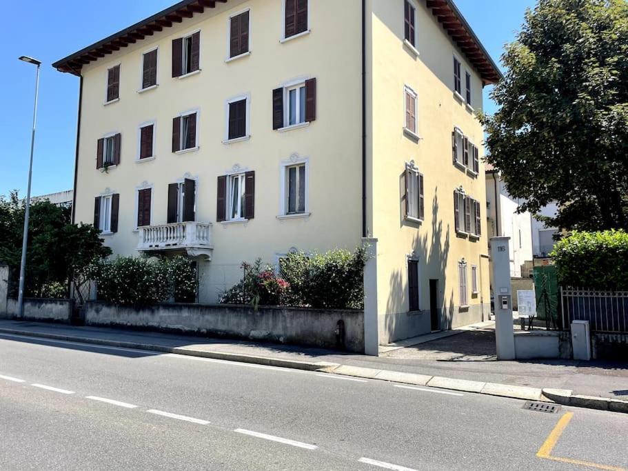 Near Airport - Loft Universita 4 Posti Letto Bergamo Esterno foto
